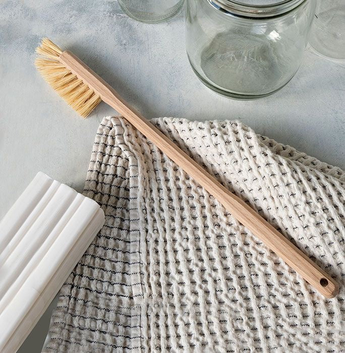 Long Handled Wooden Bottle Brush