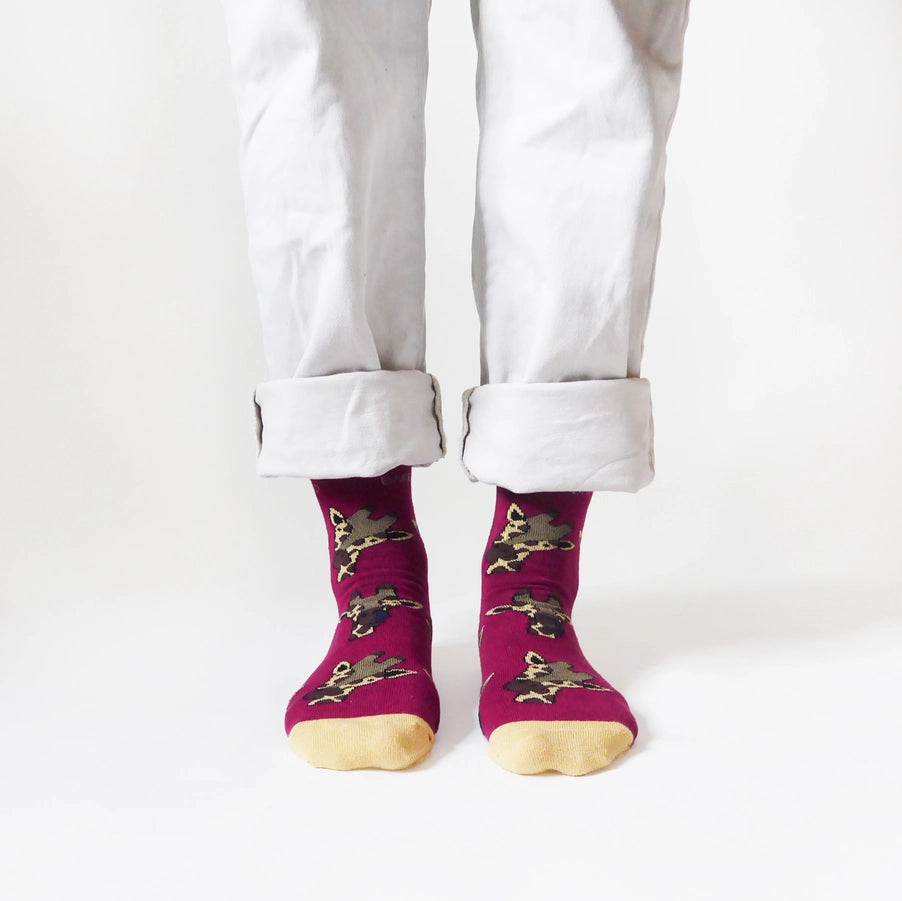 Giraffe Socks | Bamboo Socks | Maroon Socks | African Socks