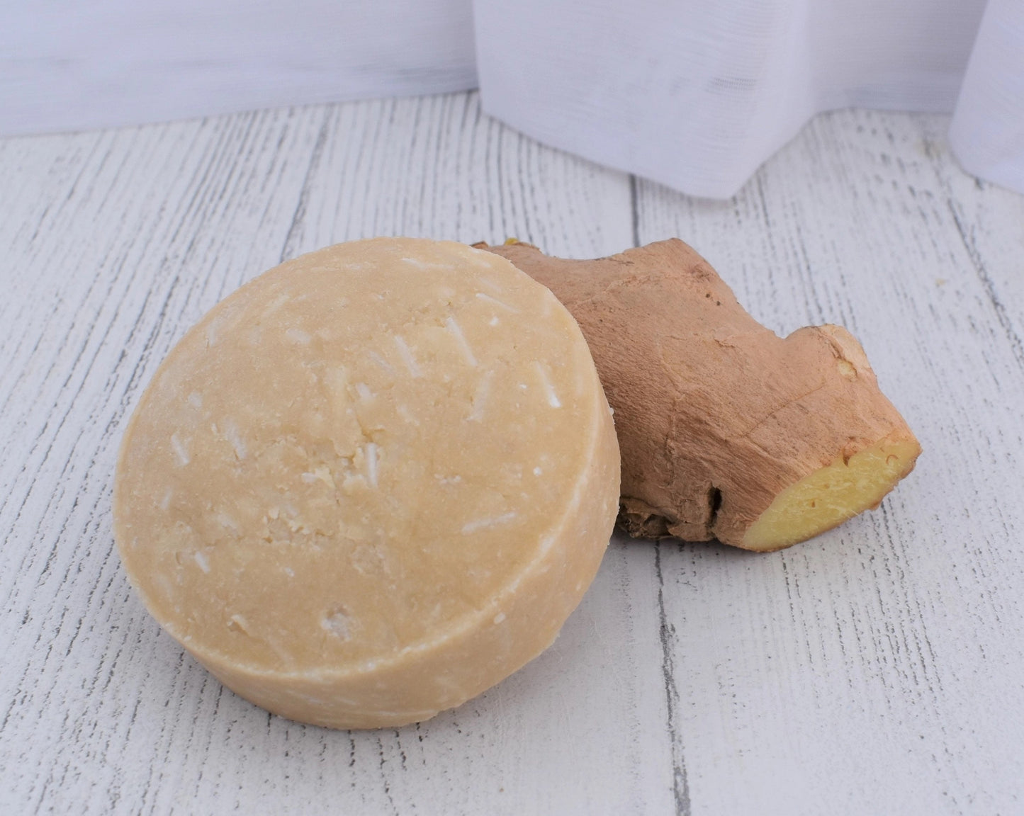Handmade Anti-Dandruff Shampoo Bar. Ginger.