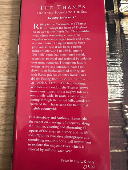 The Thames from the Source to the Sea - Paul Atterbury, Anthony Hains