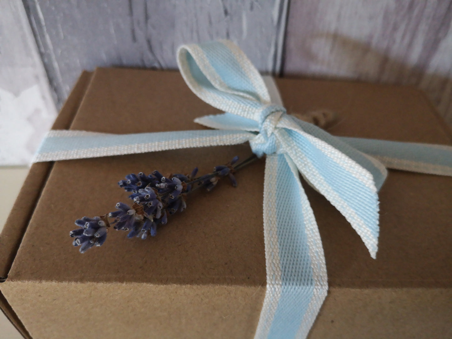 Lavender & Vetiver Luxury Gift Set | Natural Aromatherapy Gift Set