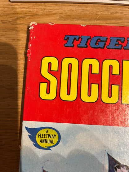 Tiger Book of Soccer Stars - 1973