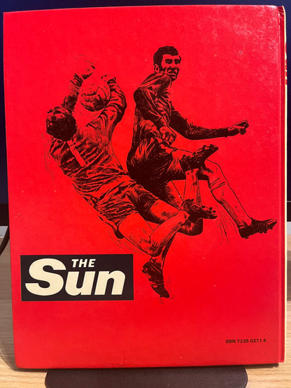 The Sun Soccer Annual 1975 - Frank Nicklin